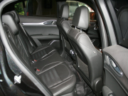 アルファロメオ ステルヴィオ 中古車