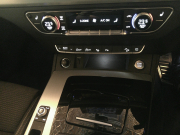 アウディ Q5 中古車