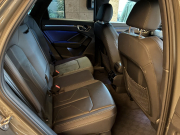 アウディ Q3 中古車