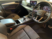 アウディ Q5 中古車