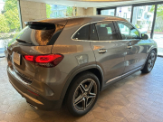 メルセデスベンツ GLA 中古車