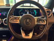 メルセデスベンツ GLB 中古車