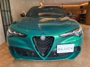 アルファロメオ ステルヴィオ 中古車