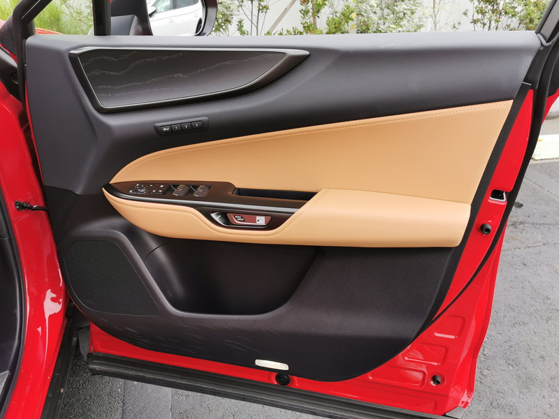 レクサス NX 中古車