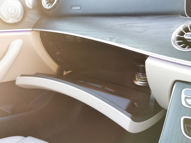 メルセデスベンツ Eクラス 中古車