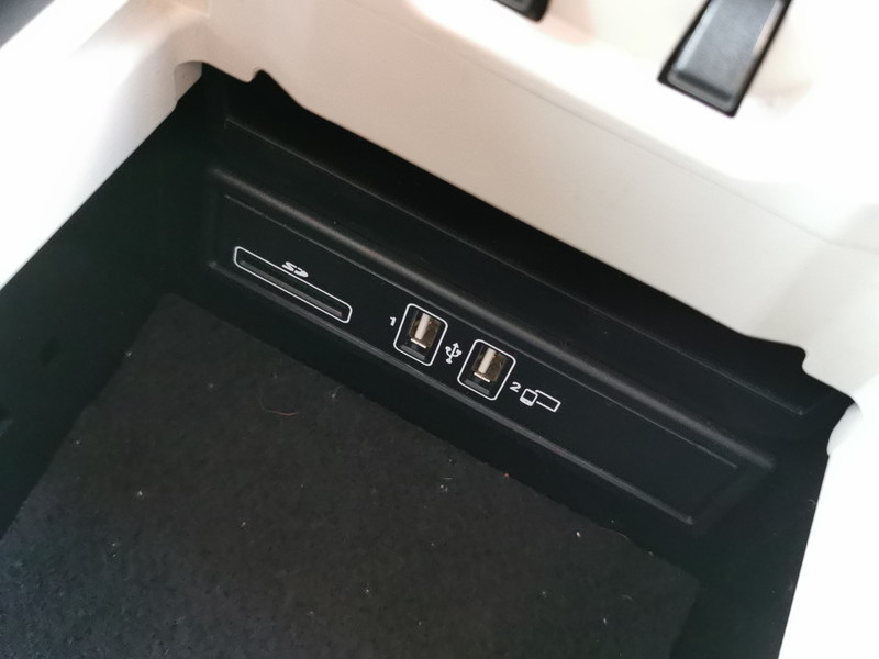 メルセデスベンツ Eクラス 中古車