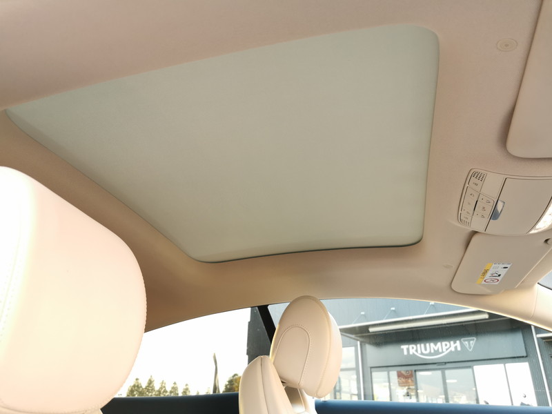 メルセデスベンツ Eクラス 中古車