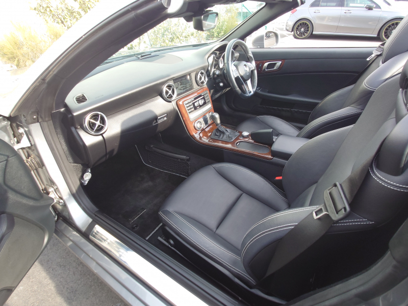 メルセデスベンツ SLKクラス 中古車