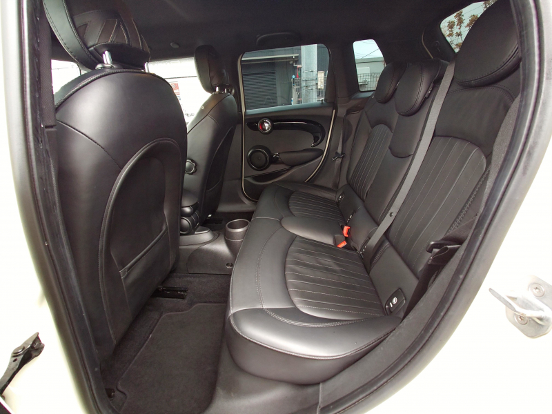 MINI(ミニ) ミニ 中古車