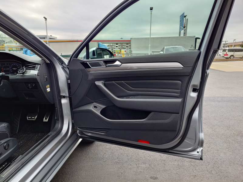 フォルクスワーゲン パサート 中古車