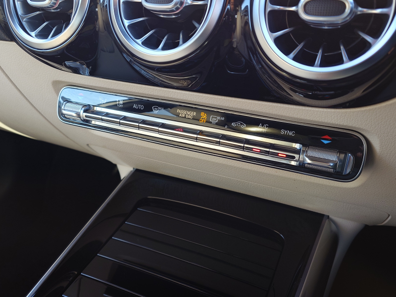 メルセデスベンツ Bクラス 中古車