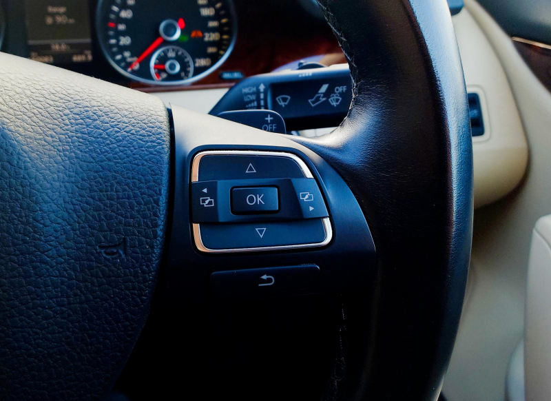 フォルクスワーゲン パサートCC 中古車