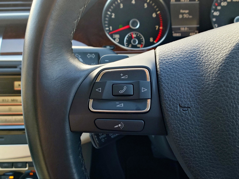 フォルクスワーゲン パサートCC 中古車