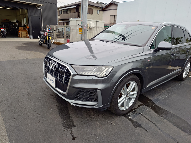 アウディ Q7 中古車