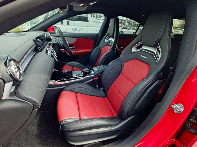 AMG CLAクラス 中古車