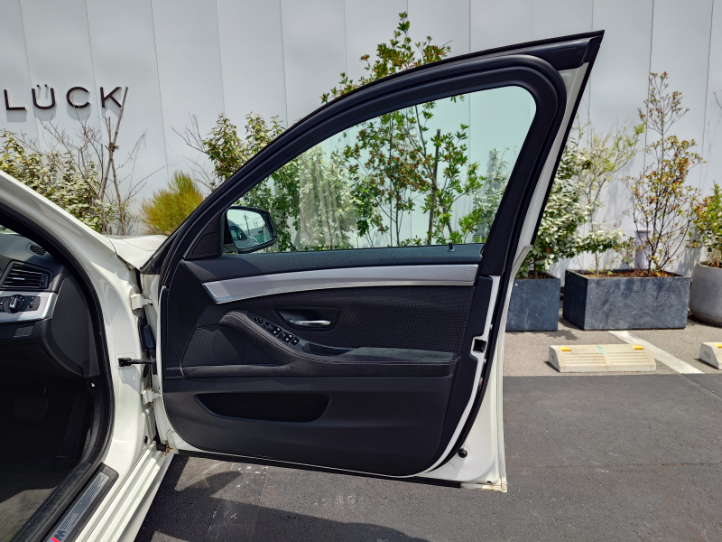 BMW 5シリーズ 中古車