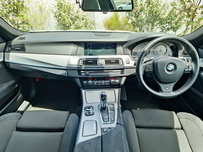 BMW 5シリーズ 中古車