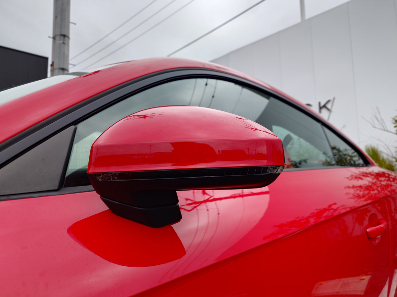 アウディ TTクーペ 中古車