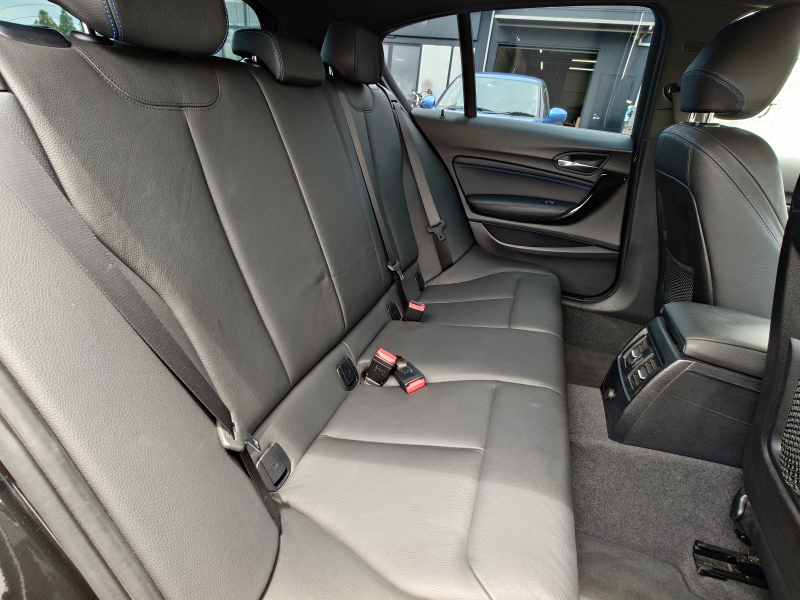 BMW 1シリーズ 中古車