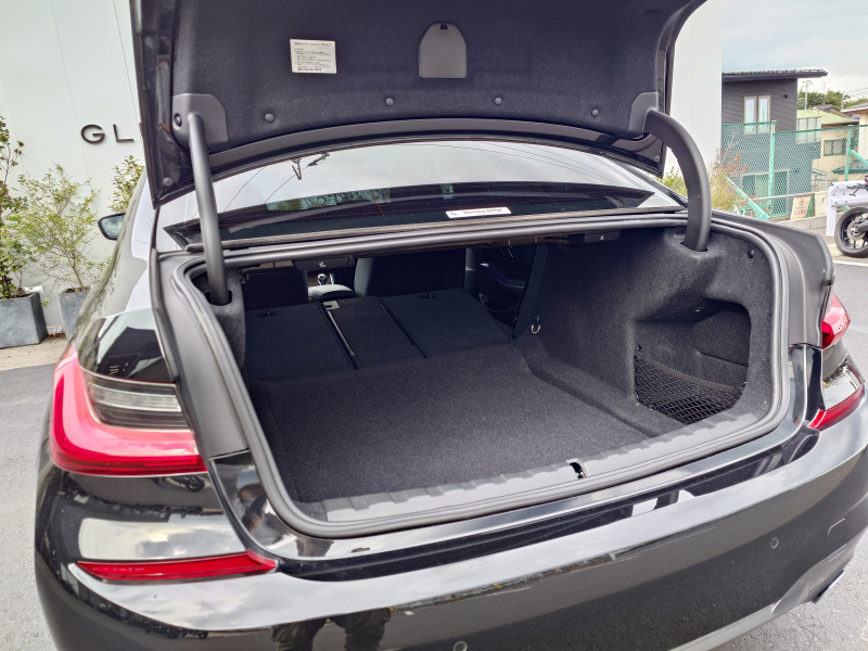 BMW 3シリーズ 中古車