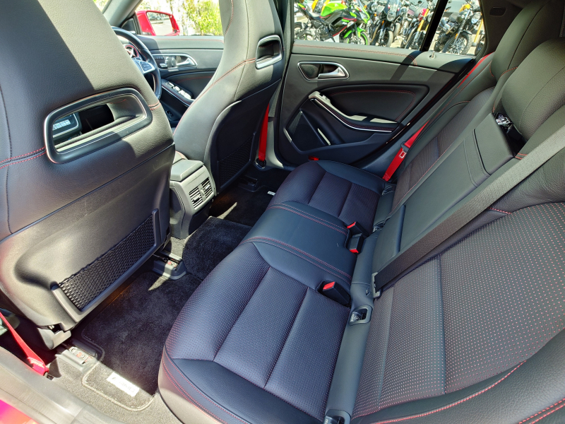 メルセデスベンツ CLAクラス 中古車