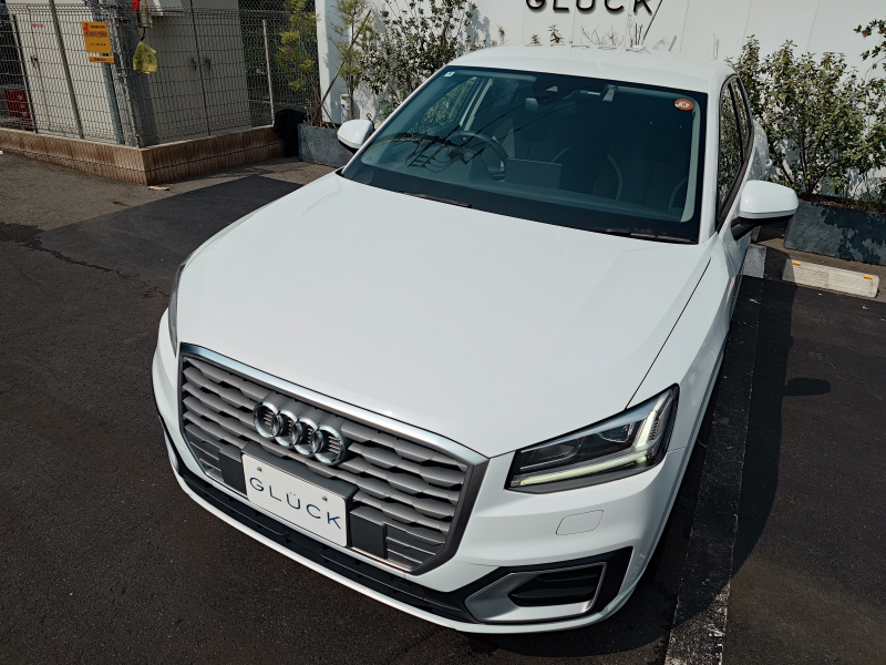 アウディ Q2 中古車