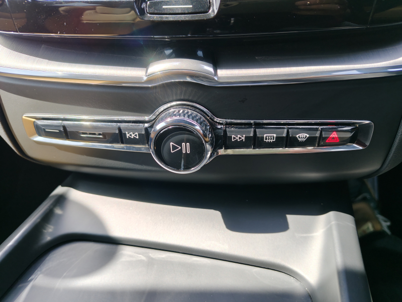 ボルボ XC60 中古車