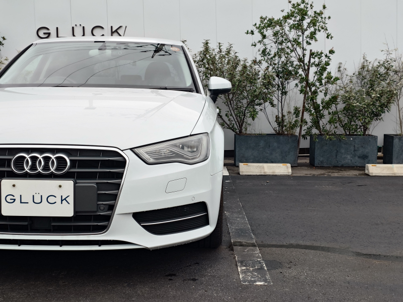 アウディ A3スポーツバック 中古車