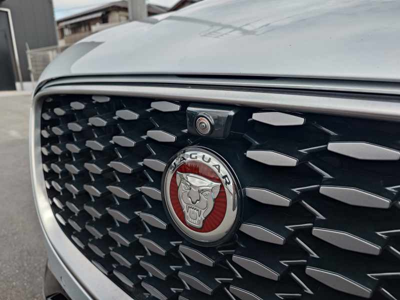 ジャガー F-PACE 中古車