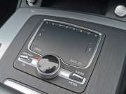 アウディ Q5 中古車