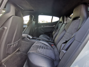 ポルシェ パナメーラ 中古車