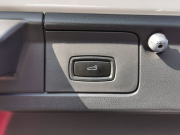 ポルシェ パナメーラ 中古車