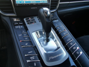 ポルシェ パナメーラ 中古車