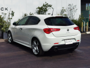 アルファロメオ ジュリエッタ 中古車