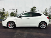 アルファロメオ ジュリエッタ 中古車