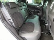 アルファロメオ ジュリエッタ 中古車