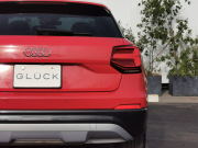 アウディ Q2 中古車