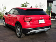 アウディ Q2 中古車