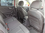 アウディ Q2 中古車