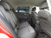 アウディ Q2 中古車