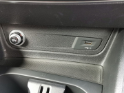 アウディ Q2 中古車