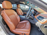 マセラティ ギブリ 中古車