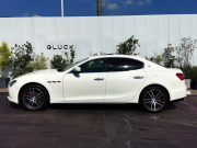 マセラティ ギブリ 中古車