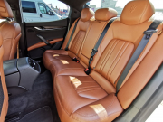 マセラティ ギブリ 中古車