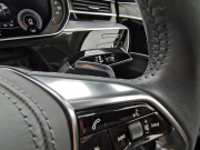 アウディ A8 中古車