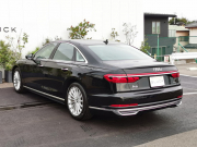 アウディ A8 中古車