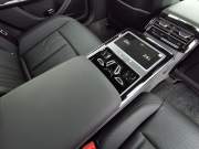 アウディ A8 中古車