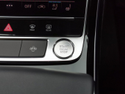 アウディ A8 中古車