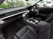 アウディ A8 中古車