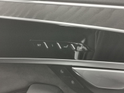 アウディ A8 中古車